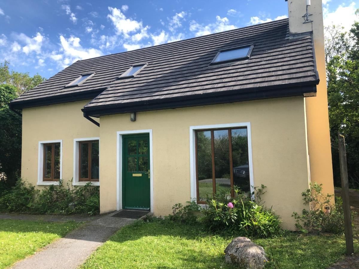 Letterfrack Farm Lodge house in Letterfrack village Connemara Exteriör bild