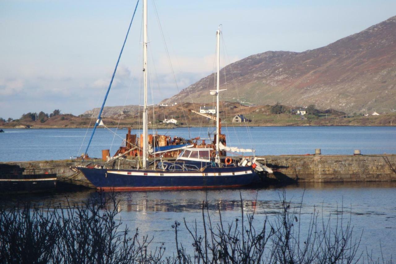 Letterfrack Farm Lodge house in Letterfrack village Connemara Exteriör bild